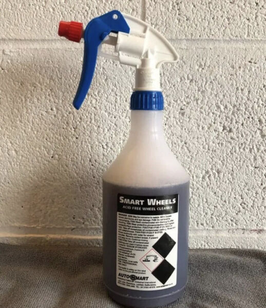 Autosmart Smart Wheels Non Acidic Wheel Cleaner - 600ml Spray bottle Free P & P